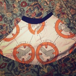 BB-8 Might Fine skirt with pockets!